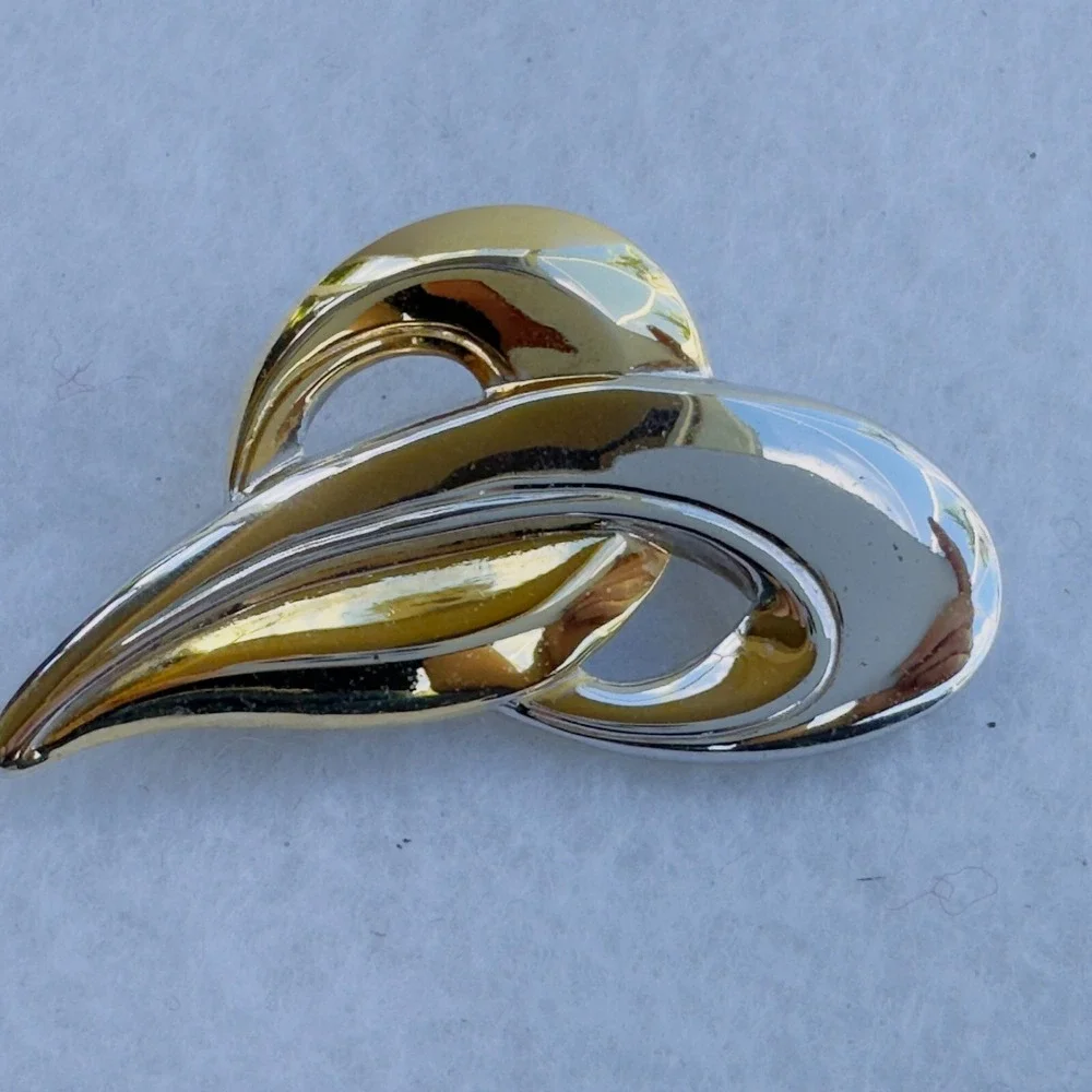 Vintage Two Tone Silver Gold Tone Chrome Geometric Hearts 1990s 2